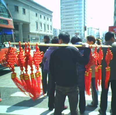 天又转暖